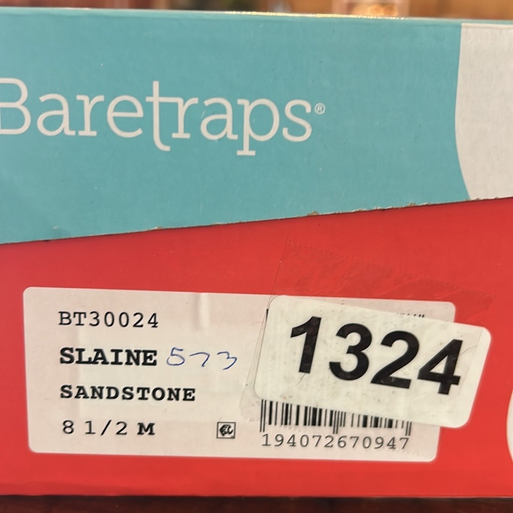Baretraps Slaine Sandstone Bootie Size 8.5 - Picture 10 of 10